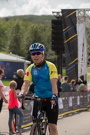 FINISH LINE CROSSING --4145