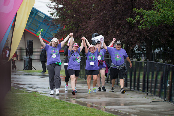 FINISH - OneWalkAB-4076