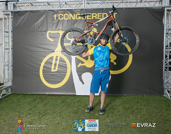 I_CONQUERED_IT_-_POWERED_BY_EVRAZ-459