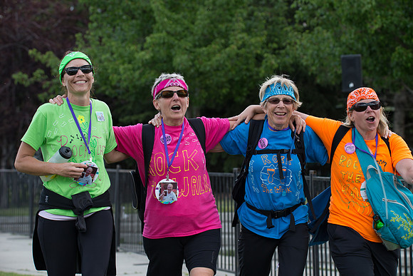 FINISH - OneWalkAB-2705