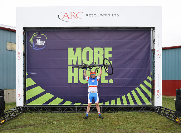 0HW-ARC- TOUR 2025-330