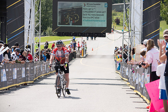 FINISH LINE CROSSING --3454