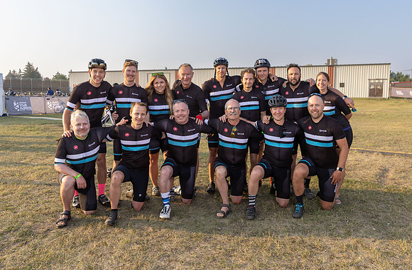 SUNDAY PHOTO STATION-RIDERS-9103