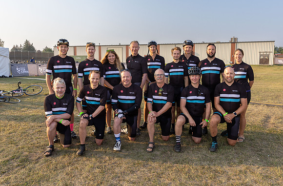 SUNDAY PHOTO STATION-RIDERS-9100