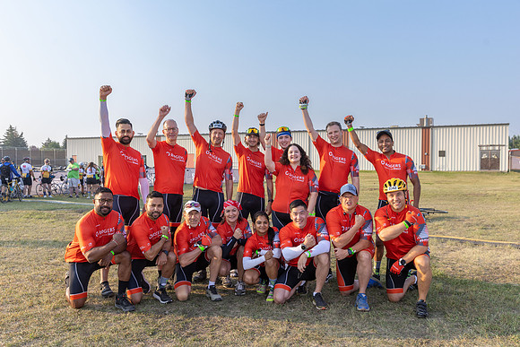 SUNDAY PHOTO STATION-RIDERS-9133