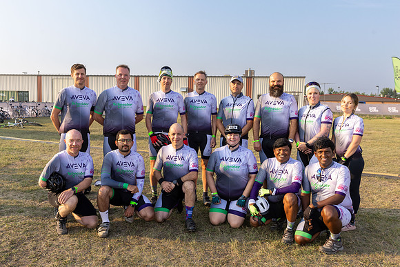 SUNDAY PHOTO STATION-RIDERS-9136