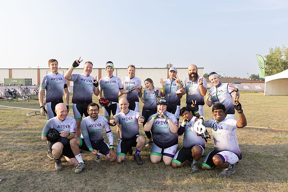 SUNDAY PHOTO STATION-RIDERS-9146