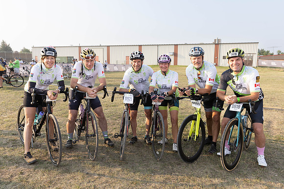 SUNDAY PHOTO STATION-RIDERS-9169