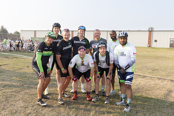 SUNDAY PHOTO STATION-RIDERS-9175