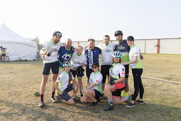 SUNDAY PHOTO STATION-RIDERS-9198