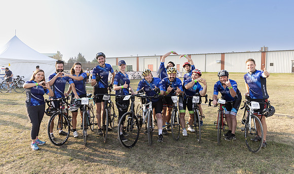 SUNDAY PHOTO STATION-RIDERS-9194