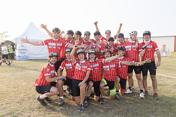 SUNDAY PHOTO STATION-RIDERS-9237