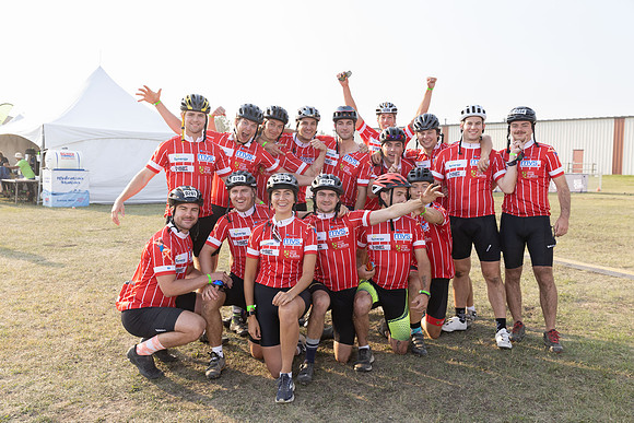 SUNDAY PHOTO STATION-RIDERS-9238