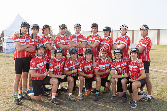 SUNDAY PHOTO STATION-RIDERS-9235