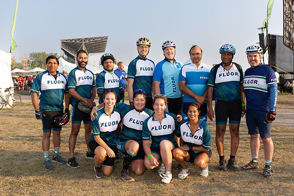 SUNDAY PHOTO STATION-RIDERS-18313