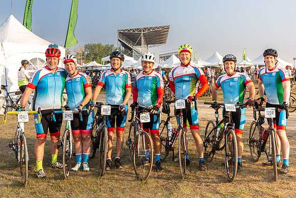 SUNDAY PHOTO STATION-RIDERS-18402