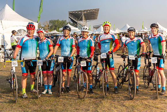 SUNDAY PHOTO STATION-RIDERS-18405