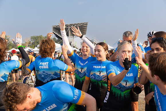 SUNDAY PHOTO STATION-RIDERS-18439