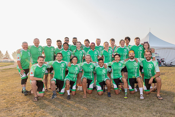 SUNDAY PHOTO STATION-RIDERS-25026
