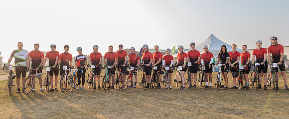 SUNDAY PHOTO STATION-RIDERS-25105