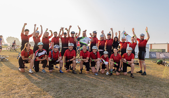 SUNDAY PHOTO STATION-RIDERS-25131