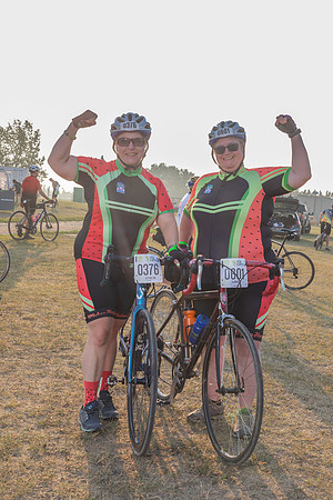 SUNDAY PHOTO STATION-RIDERS-25184