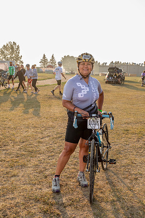 SUNDAY PHOTO STATION-RIDERS-25205