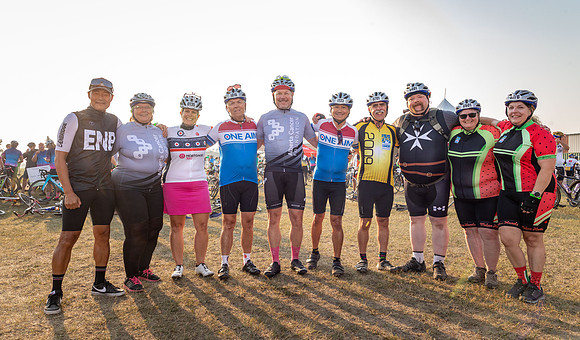 SUNDAY PHOTO STATION-RIDERS-25439