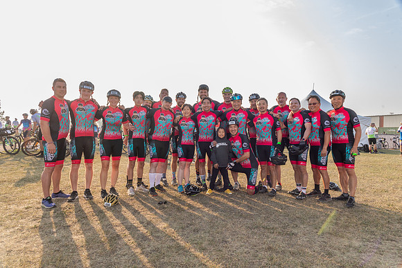 SUNDAY PHOTO STATION-RIDERS-25606
