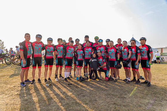 SUNDAY PHOTO STATION-RIDERS-25609
