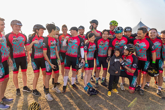 SUNDAY PHOTO STATION-RIDERS-25637