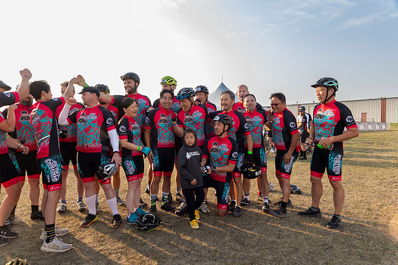 SUNDAY PHOTO STATION-RIDERS-25643