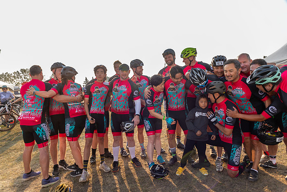 SUNDAY PHOTO STATION-RIDERS-25634