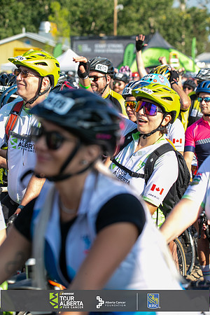 2A-OC-RIDERS LEAVING-1549