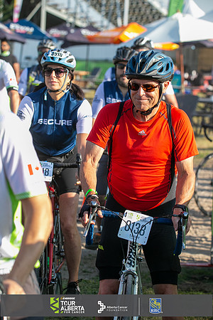2A-OC-RIDERS LEAVING-1701
