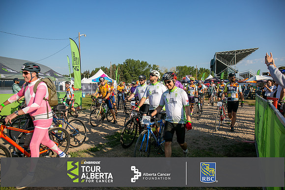 2B-OC-RIDERS LEAVING-298
