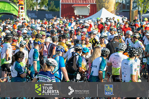 2A-OC-RIDERS LEAVING-389