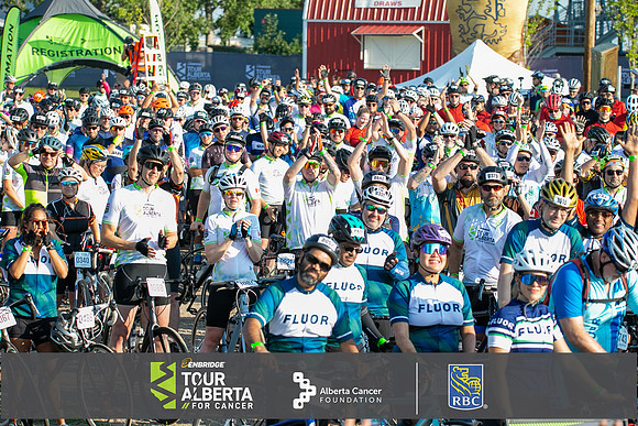 2A-OC-RIDERS LEAVING-527