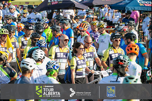 2A-OC-RIDERS LEAVING-409