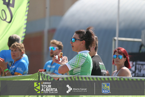6B-FINISH LINE-MOMENTS-514