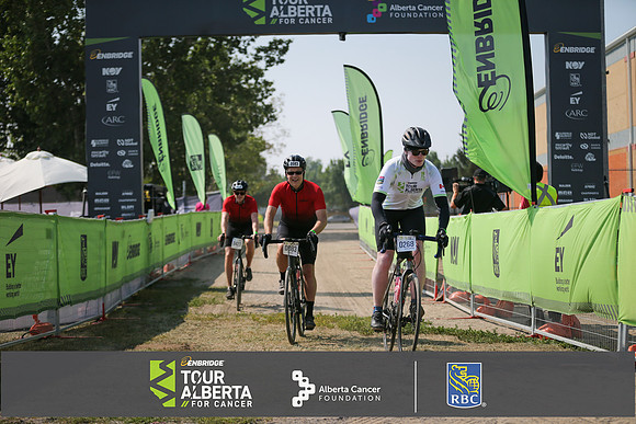 6A-FINISH LINE-CROSSING-57