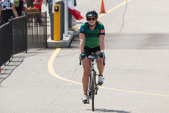 FINISH LINE CROSSING --2436