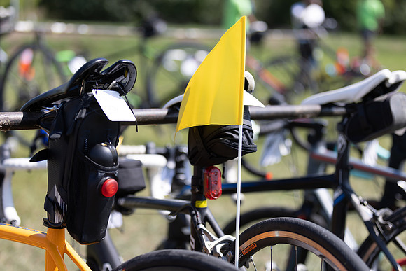 -RIDER-CLOSEUPS BIKES-90