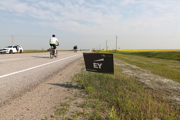 -SIGNAGE-ROUTE-147