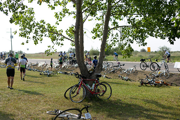 -RIDER-CLOSEUPS BIKES-133