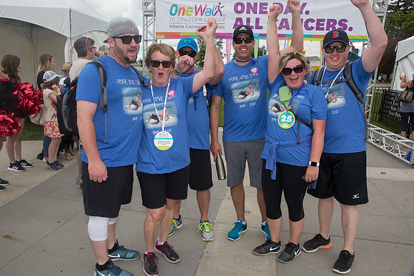1-FINISH LINE CROSSING-OneWalkAB-1532