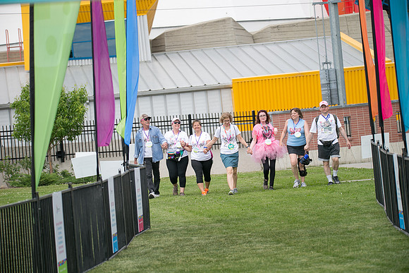 1-FINISH LINE CROSSING-OneWalkAB-2368