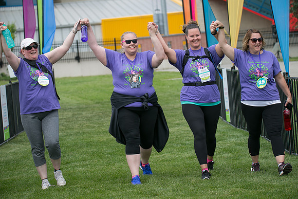 1-FINISH LINE CROSSING-OneWalkAB-2326