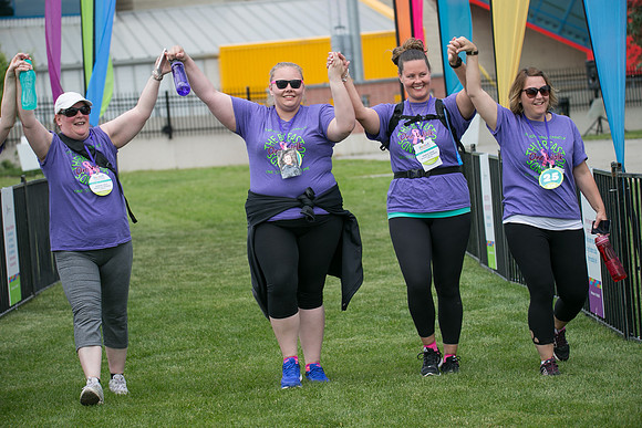 1-FINISH LINE CROSSING-OneWalkAB-2323