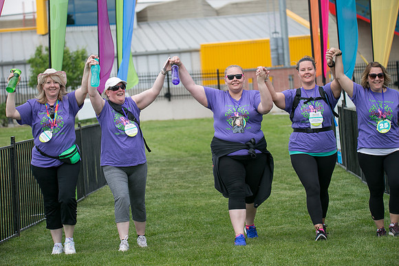 1-FINISH LINE CROSSING-OneWalkAB-2321